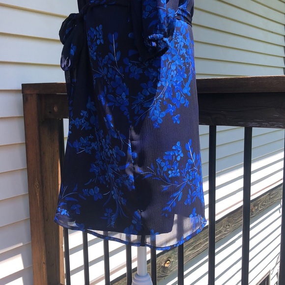 Navy Floral Shirt Dress by Express - Picture 8 of 16
